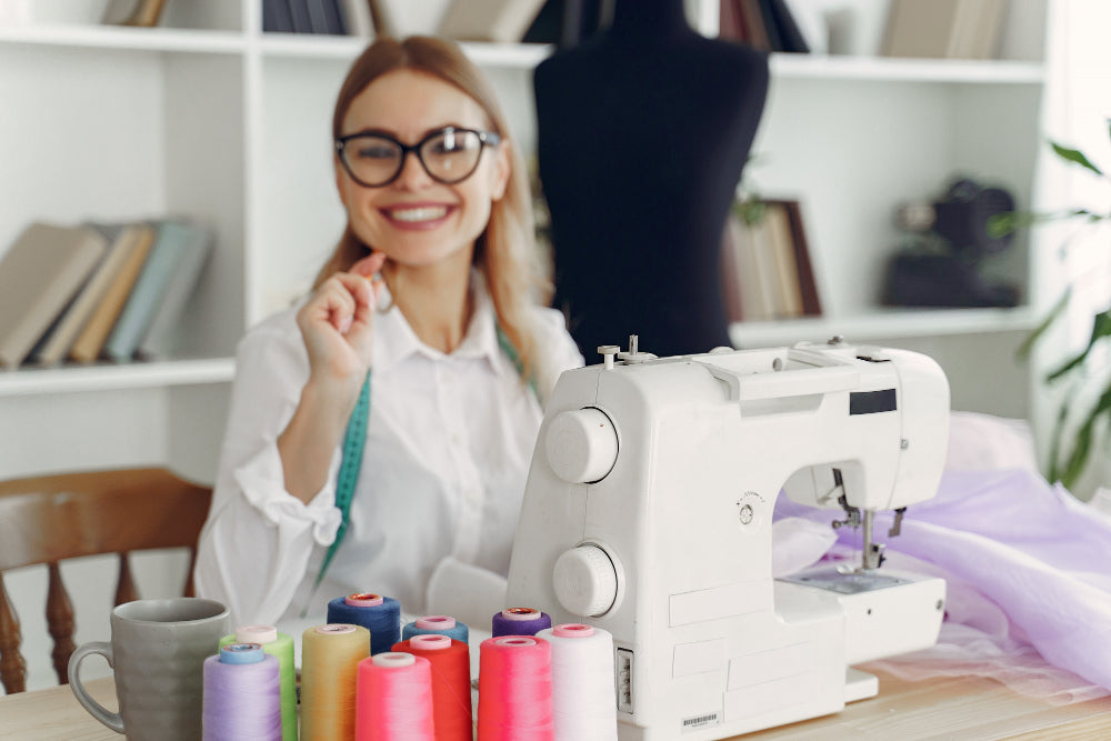 La machine à coudre facile pour une couture sans prise de tête