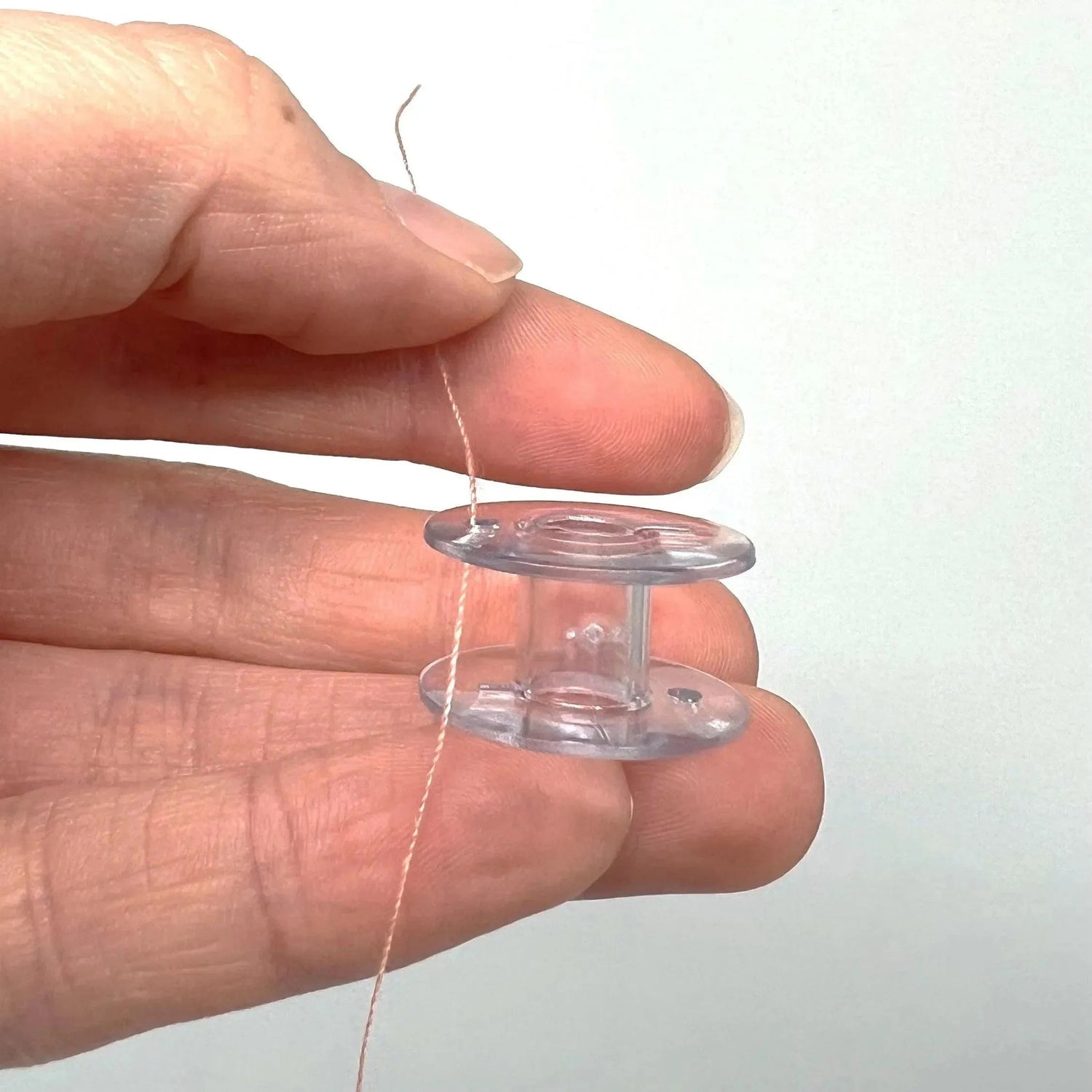 À quoi sert une canette de machine à coudre ? - Verotex