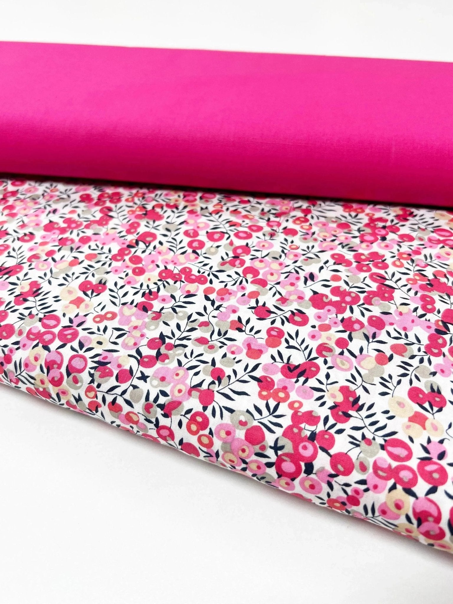 Popeline de coton : les avantages de ce tissu polyvalent pour vos projets de couture. - Verotex