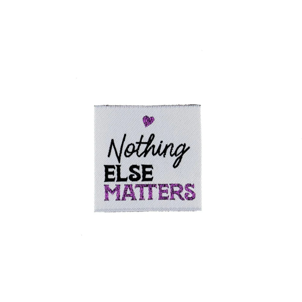Étiquette - Nothing else matters