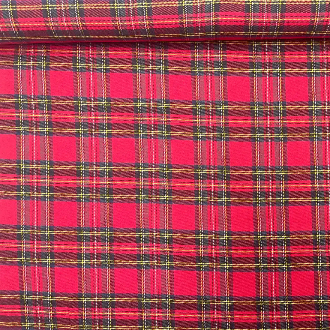 Flanelle Tartan Rouge 100 % Coton – Tissu Doux et Moelleux