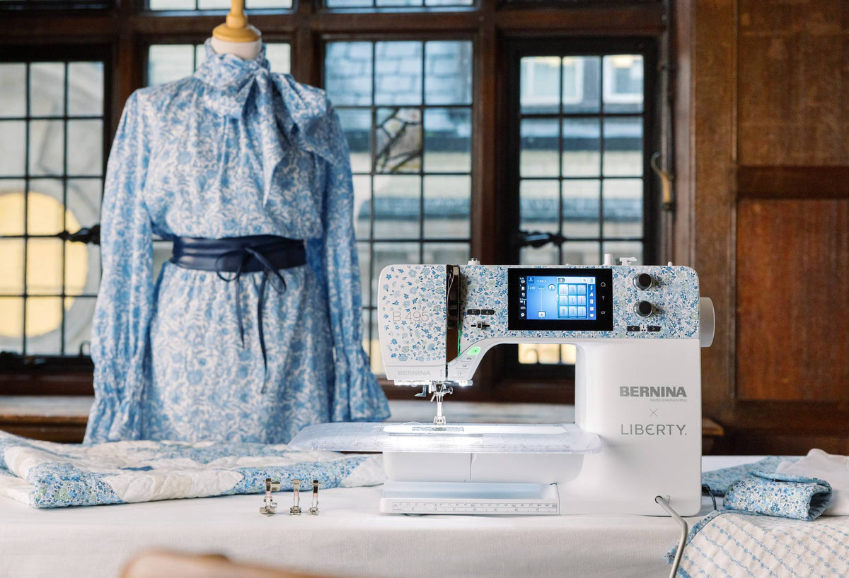 BERNINA 495 Liberty Edition — guidage du tissu mains libres avec le système FHS