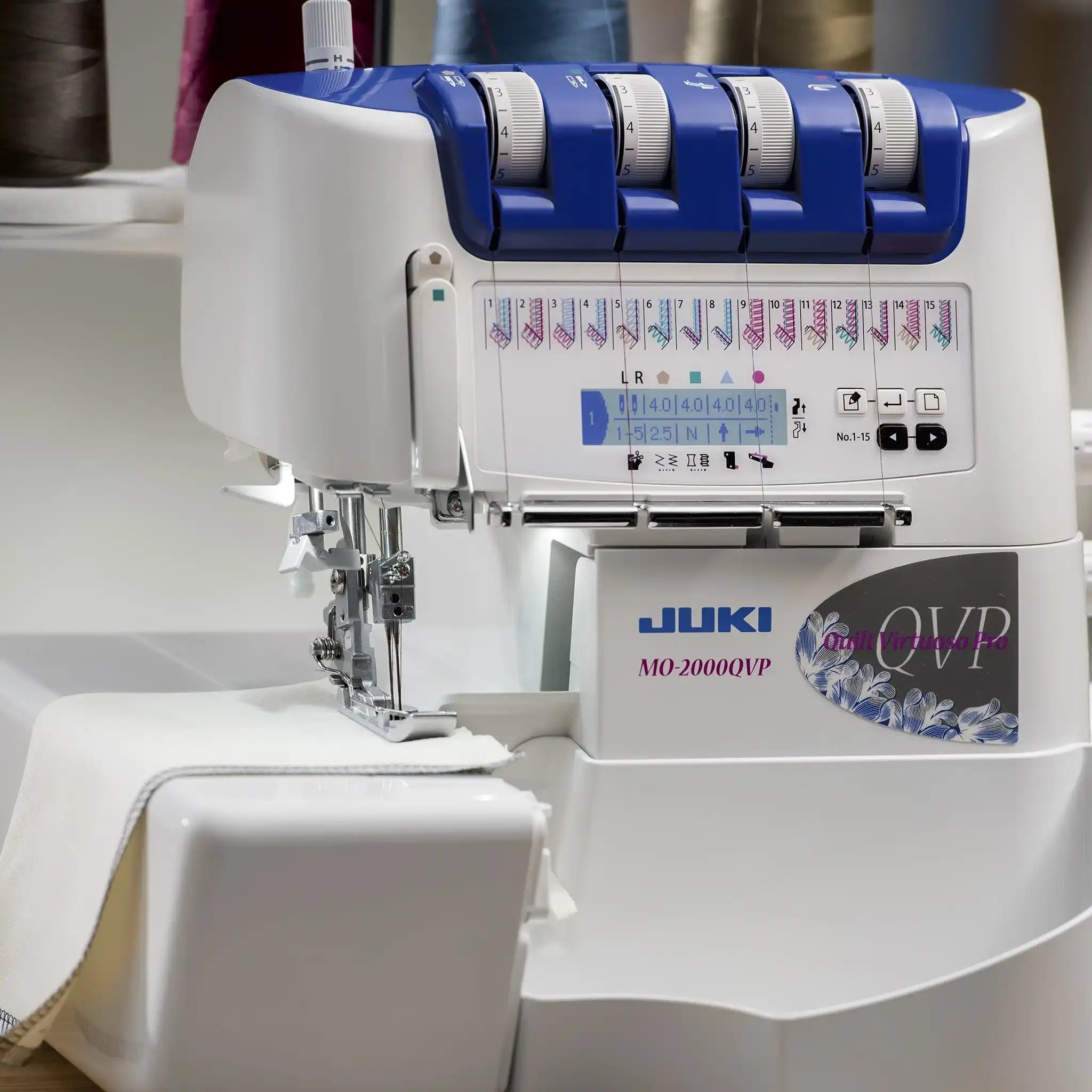 Surjeteuse JUKI MO-2000QVP