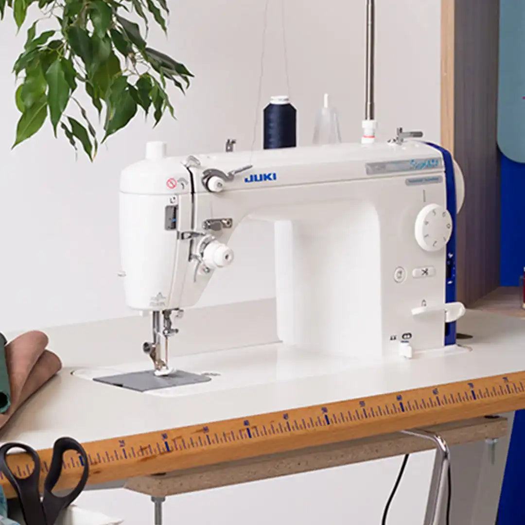 JUKI TL-2300 semi-industriële naaimachine