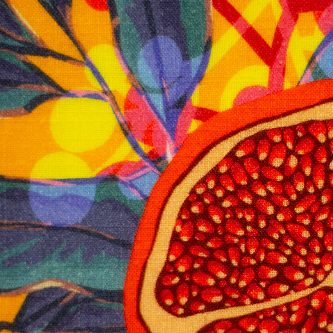 Motif Grenade Artistique – Tissu Double Gaze Haute Couleur