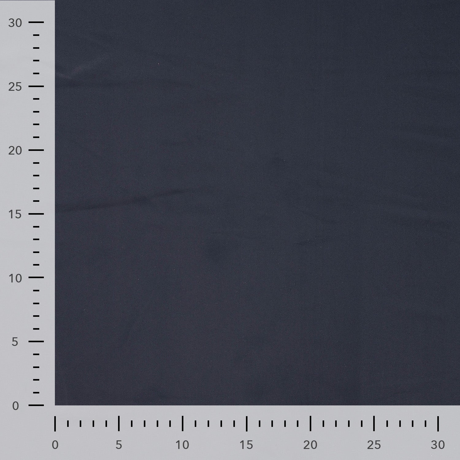 Tissu Bleu Marine – Sobriété et Confort Actif