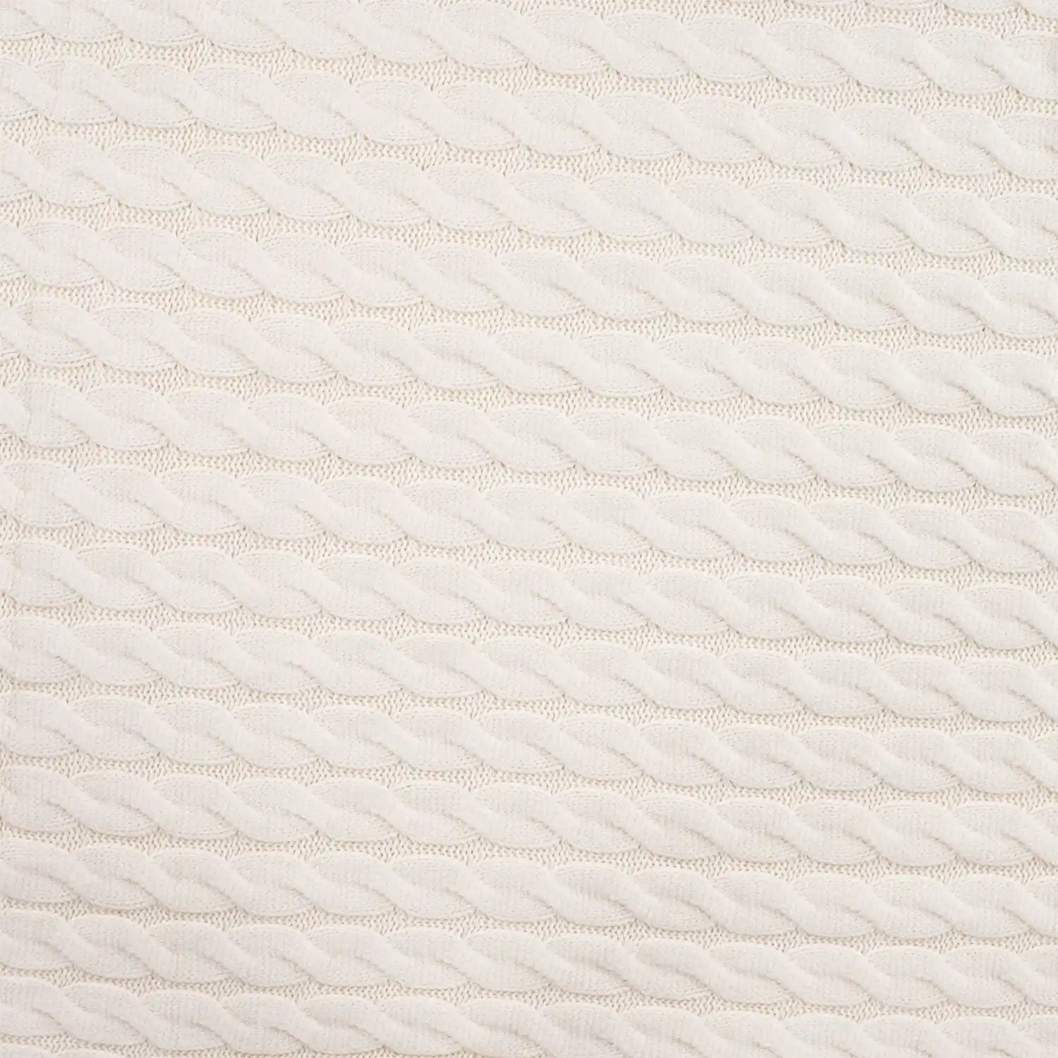 Tissu Maille Tricot Câble Écru Style Pull d’Hiver