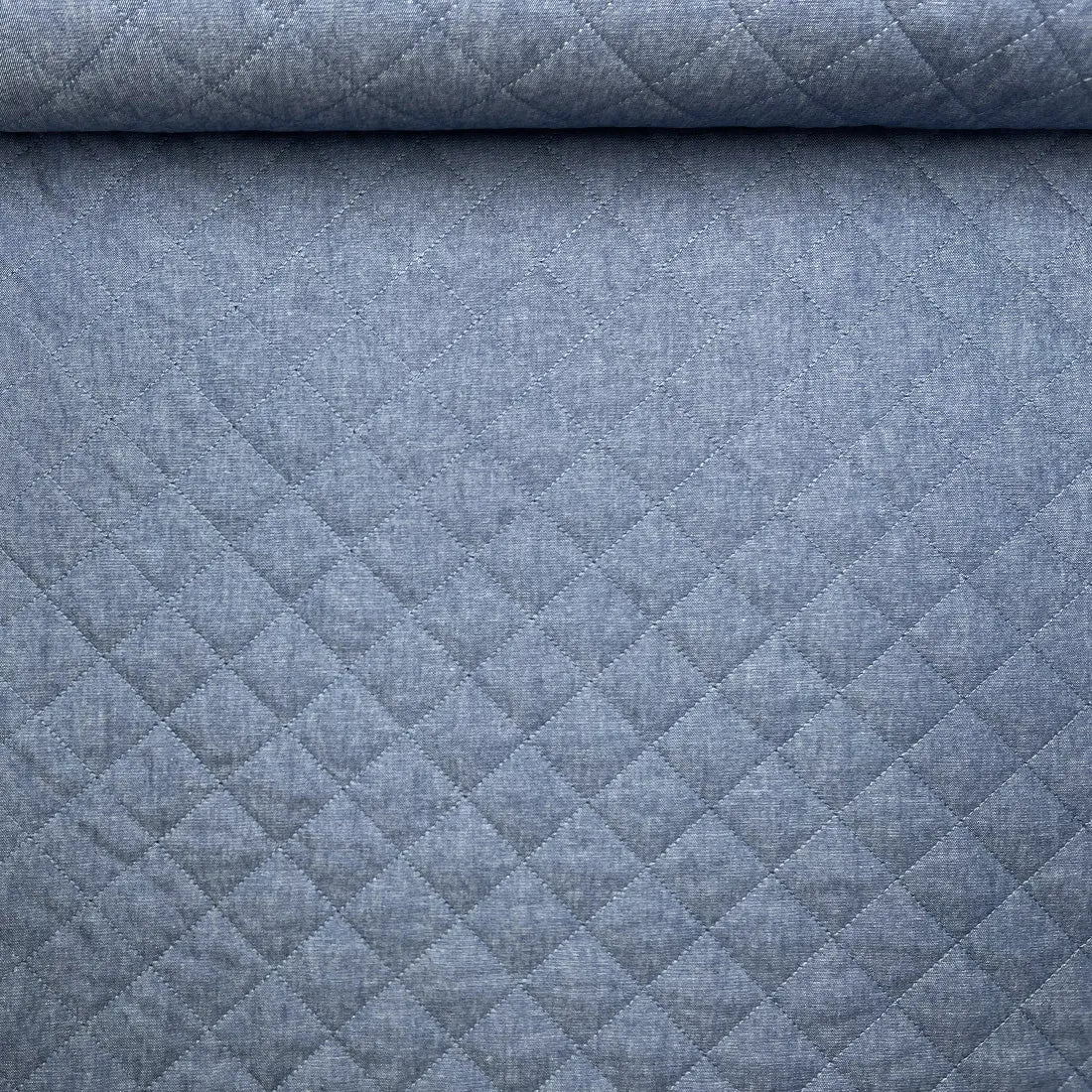 Tissu effet jean matelassé – Idéal vestes et sacs
