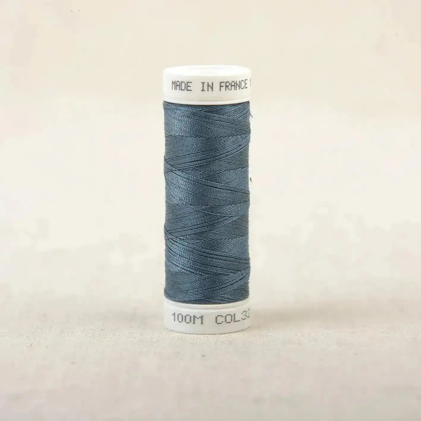 fil-a-coudre-bleu-44692906475863