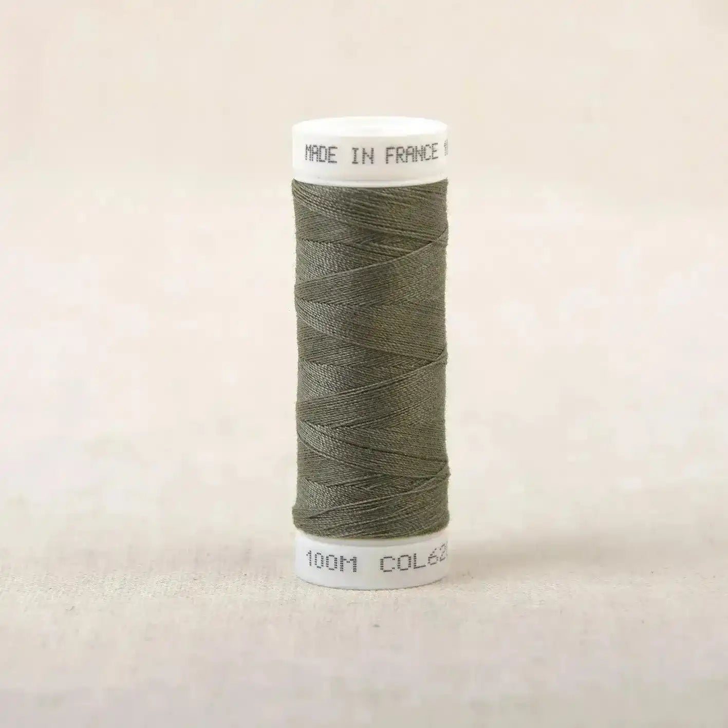 fil-a-coudre-gris-44692922237271