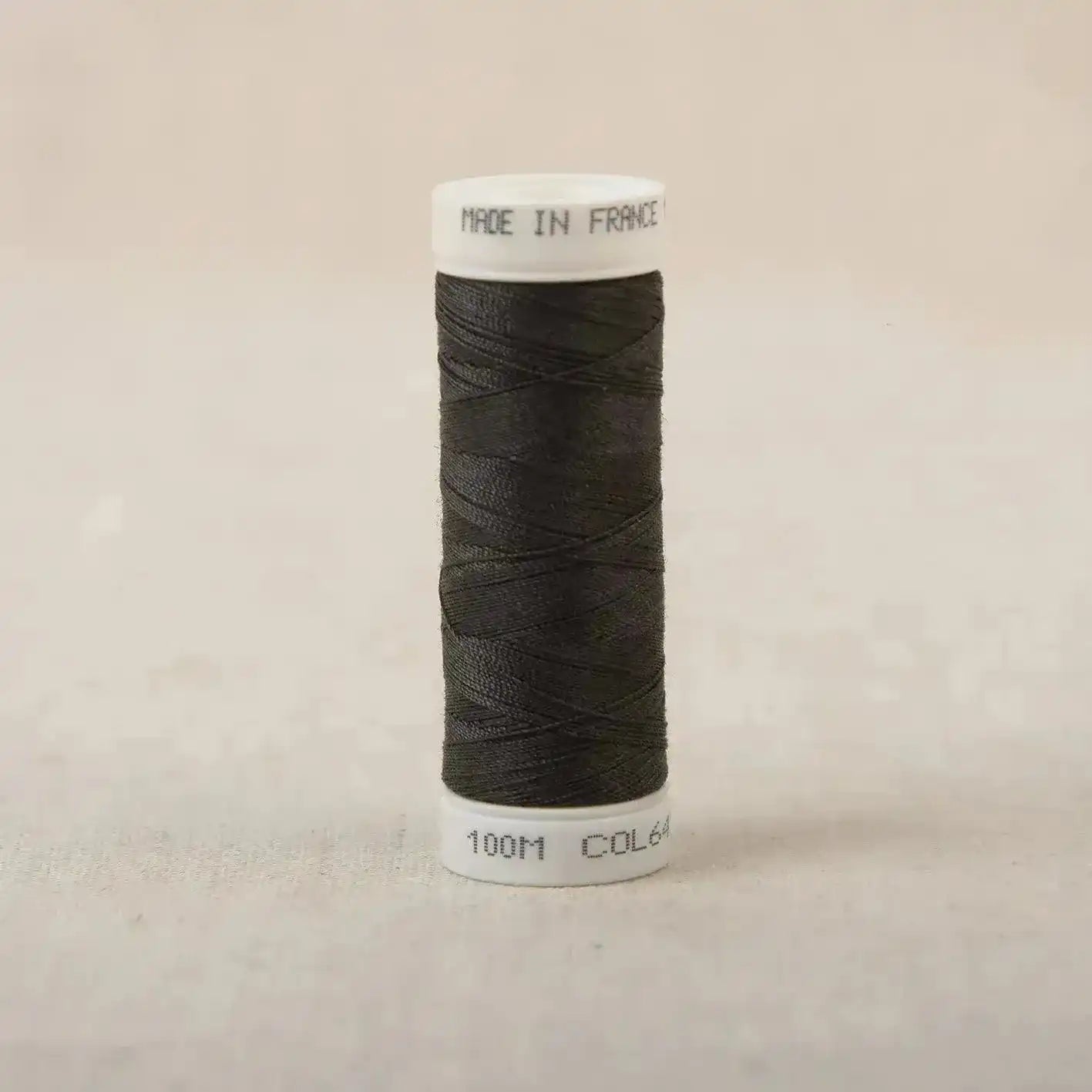 fil-a-coudre-gris-44692924137815