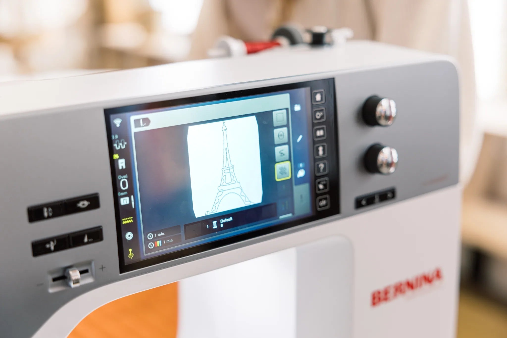 Machine à coudre et à broder BERNINA 770 QE PRO — en situation, atelier de quilting