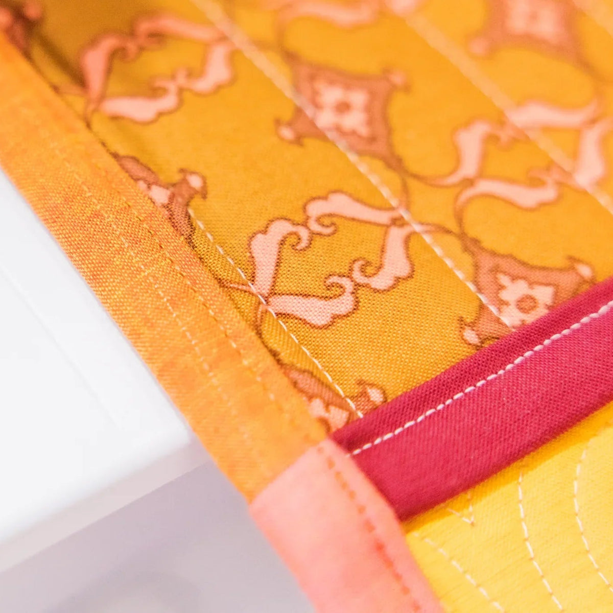 Machine à coudre et à broder BERNINA 770 QE PRO — en situation, atelier de quilting