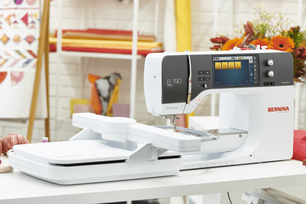 Machine à coudre BERNINA 790 PRO