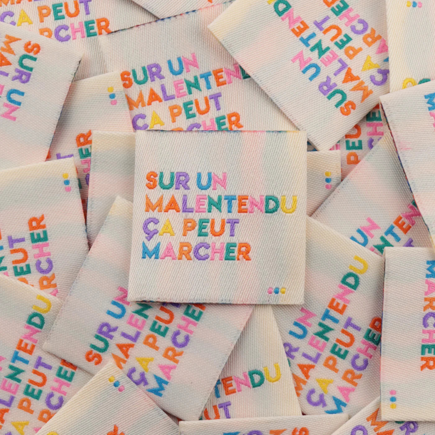 Étiquette - Sur un malentendu ça peut marcher
