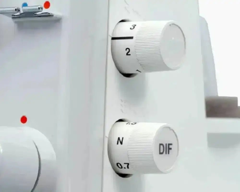 Surjeteuse JUKI MO - 654DE