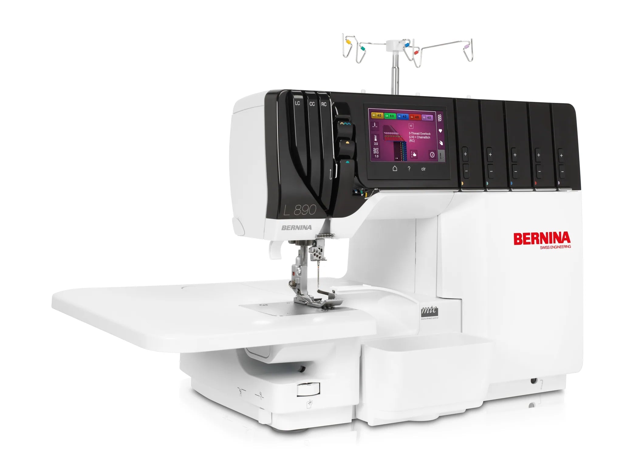 Surjeteuse-recouvreuse BERNINA L 890 — en atelier, avec table rallonge, configuration recouvrement