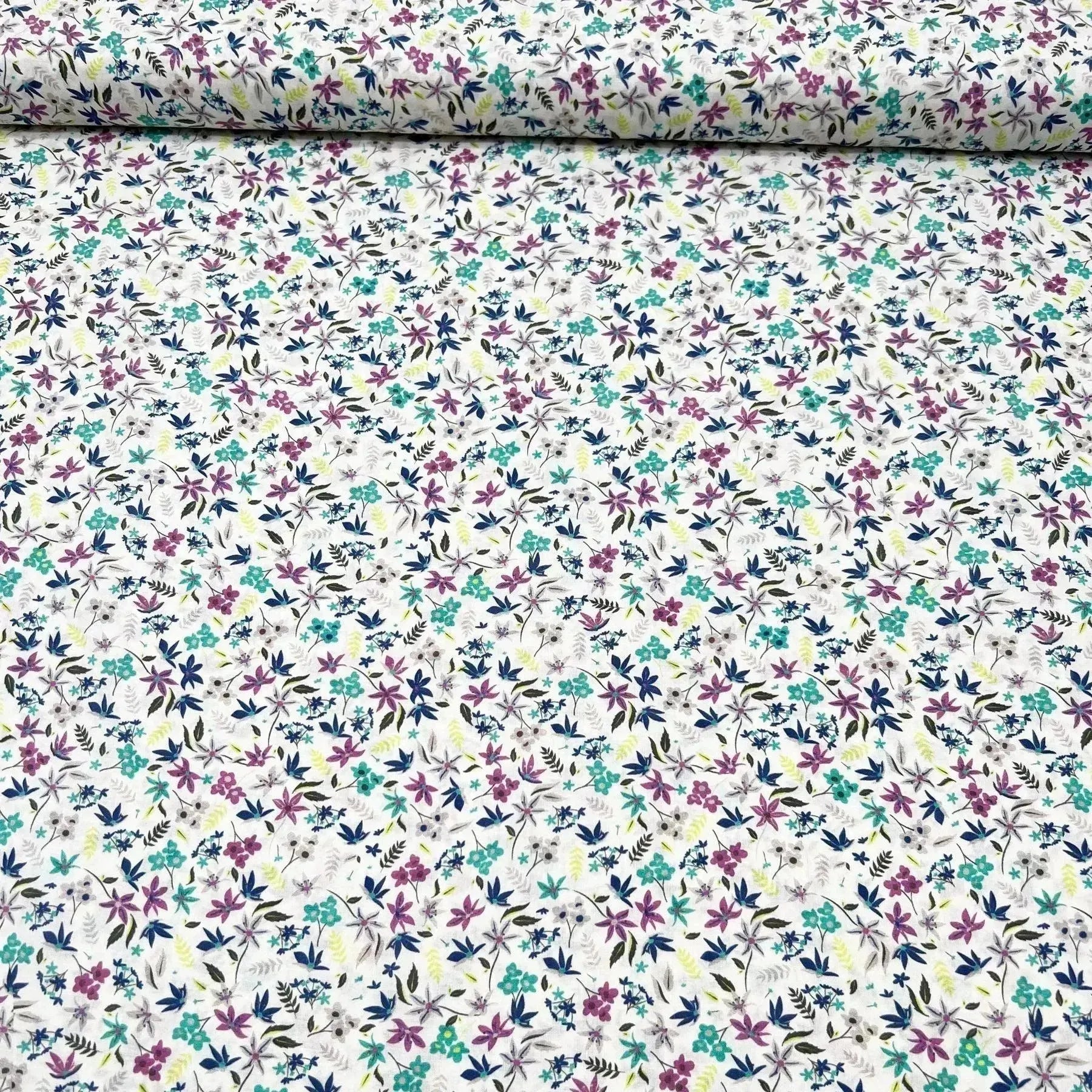 Tissu coton suisse style liberty fleurs hémérocalle turquoise
