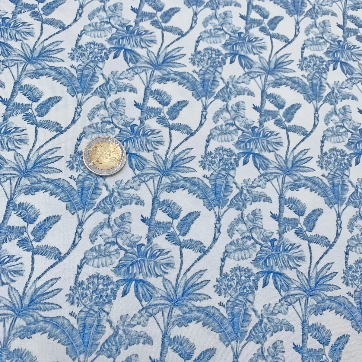 tissu-jersey-palmier-taille-motif