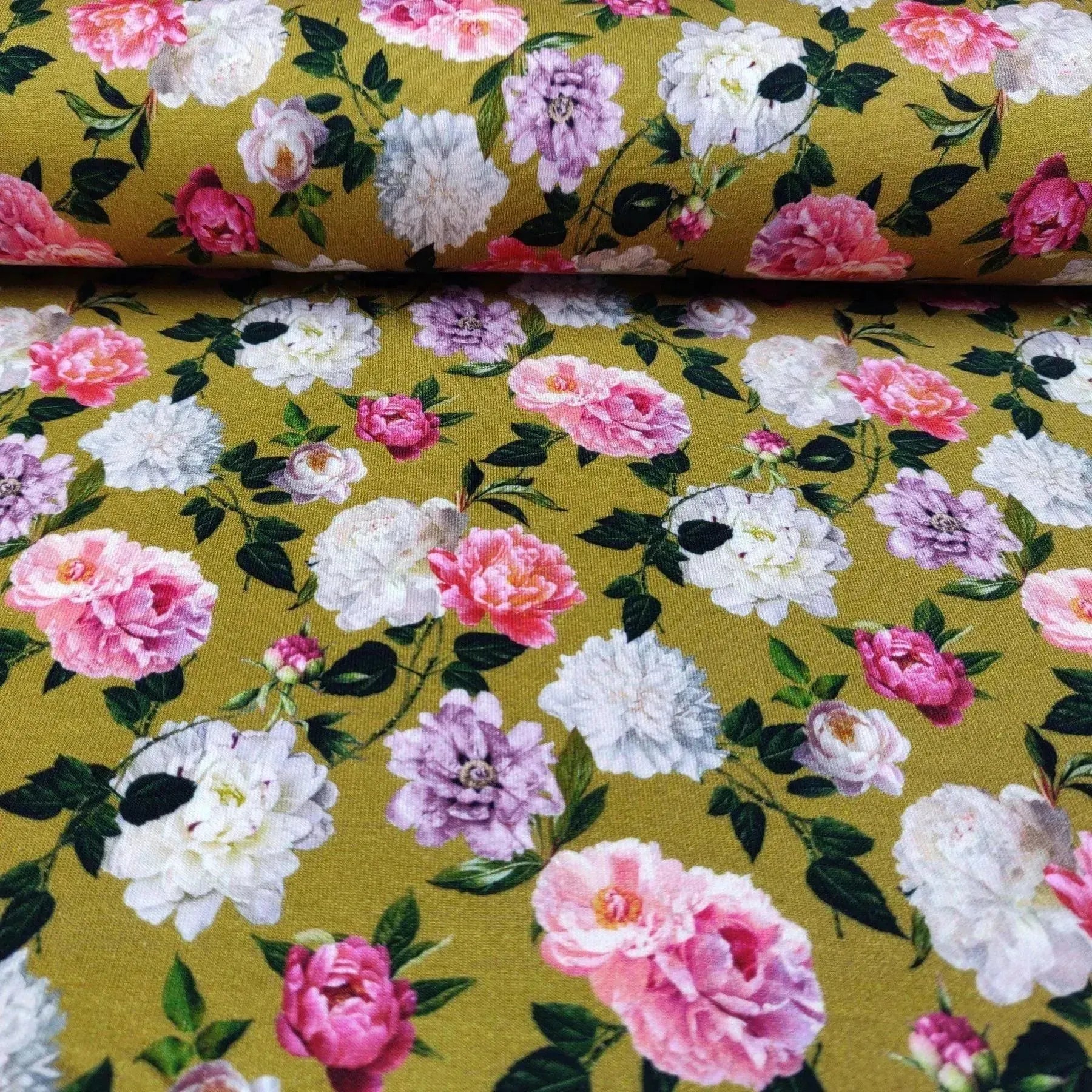 Tissu Jersey Viscose fleurs