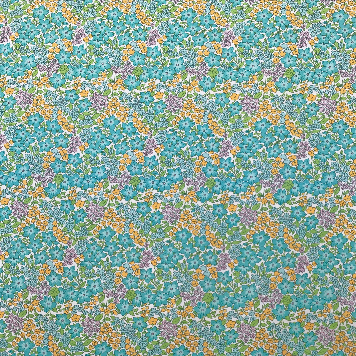 tissu-popeline-fleur-clematite-bleue