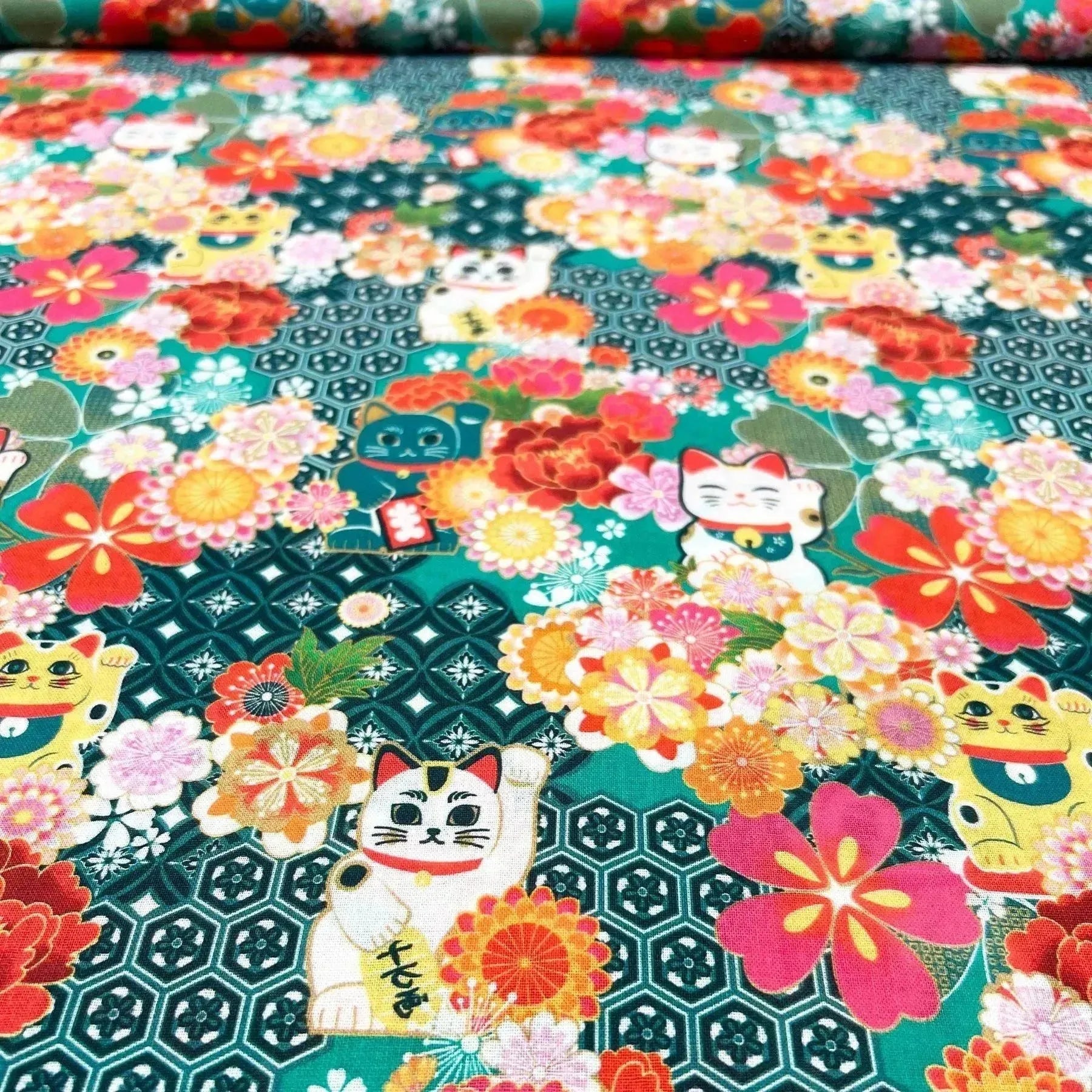 Tissu Popeline de coton Maneki Neko
