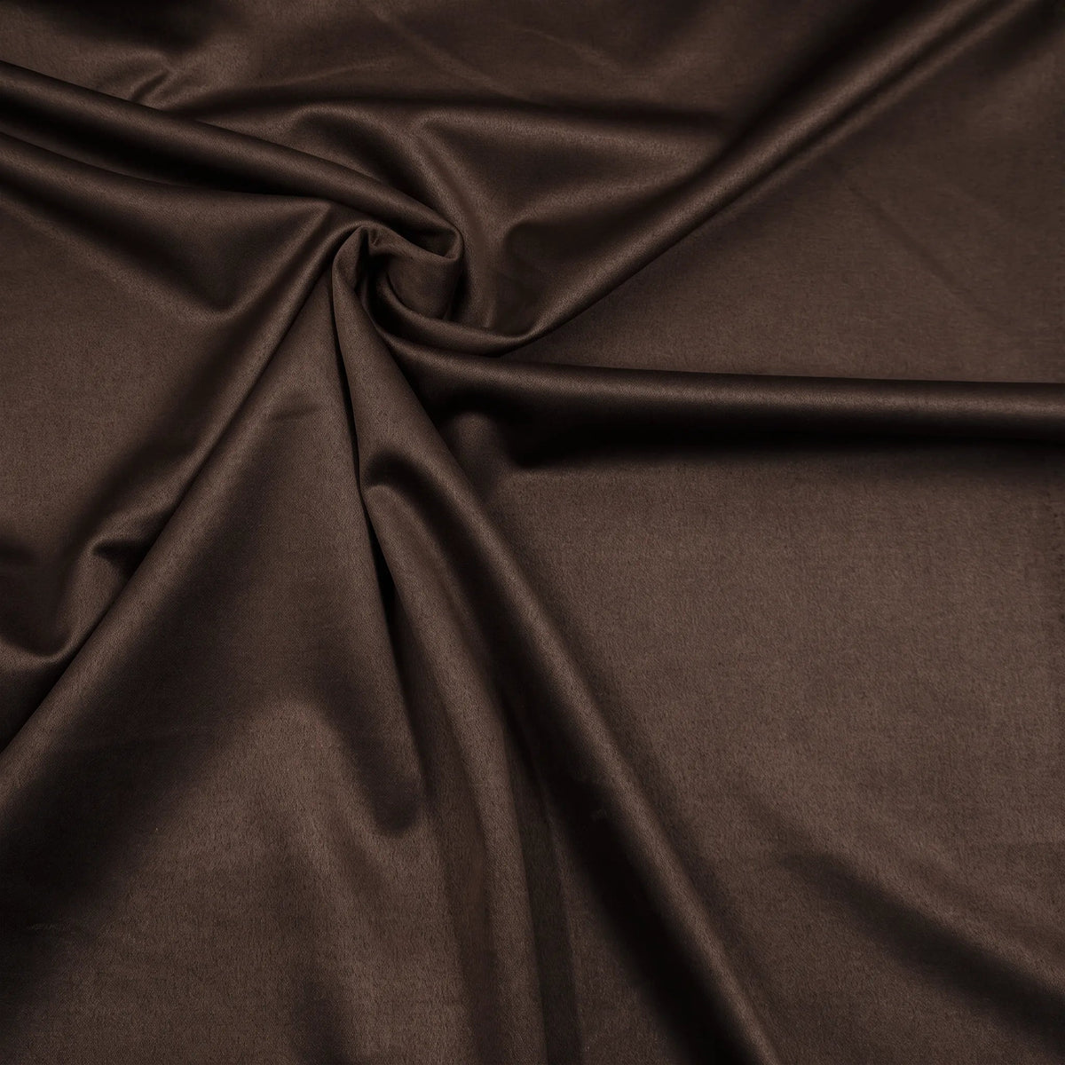 Tombé fluide de la suédine stretch brun chocolat
