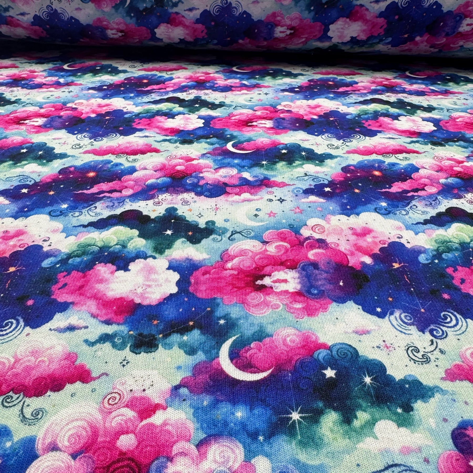 Tissu Sweat Polaire Alpine Ciel Enchanté