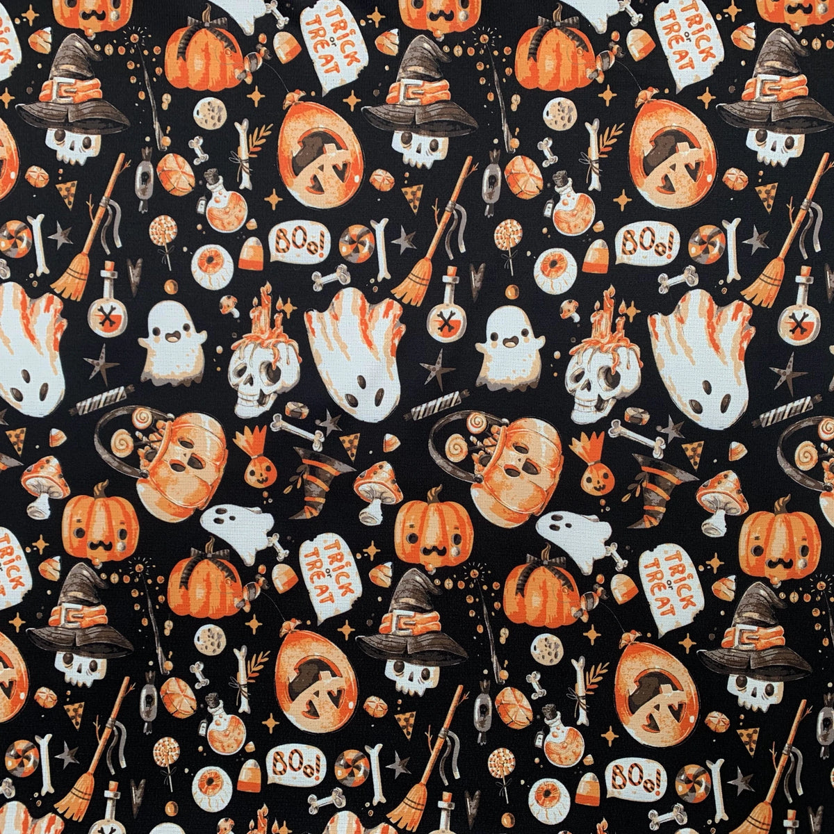 tissu-sweat-alpine-noir-halloween