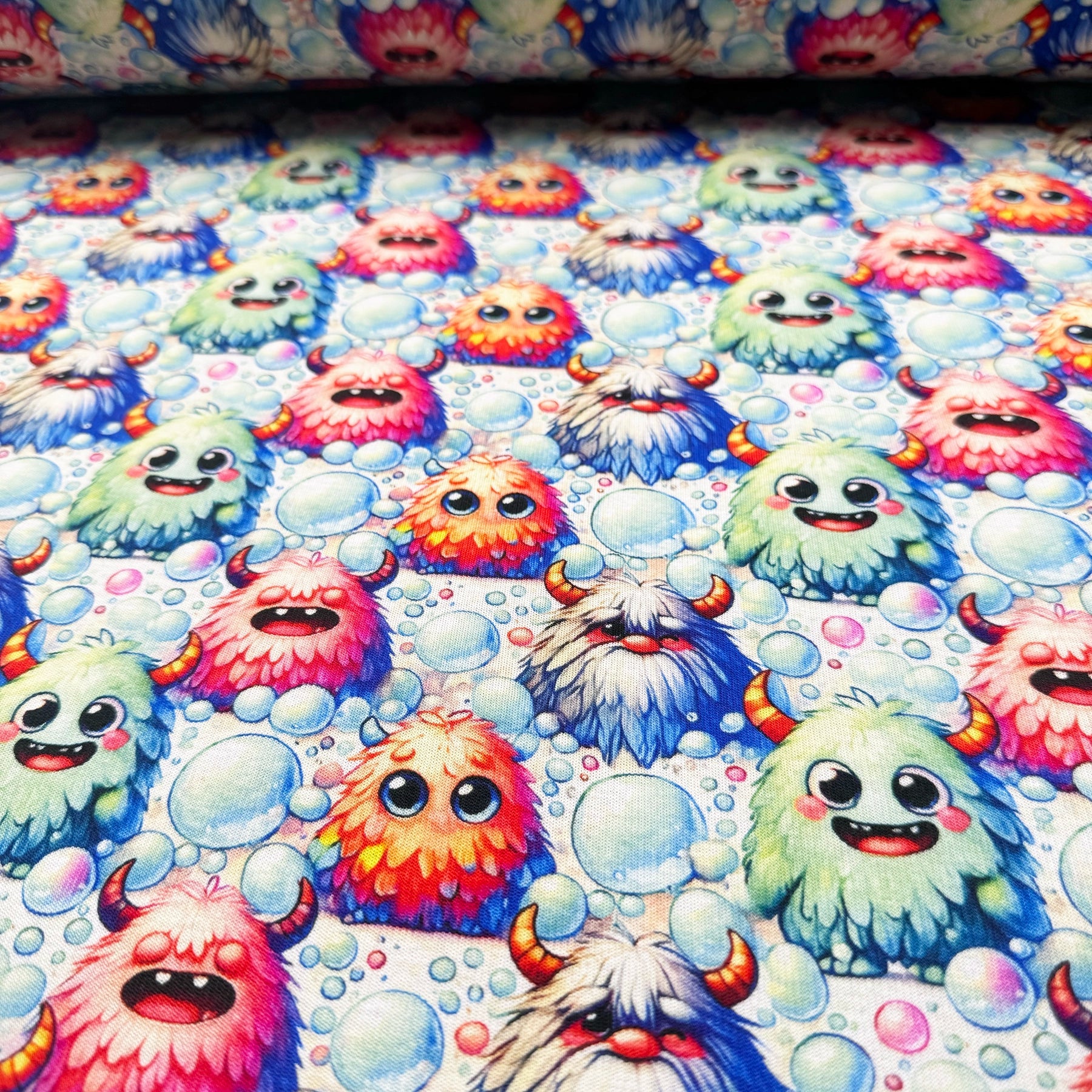 Tissu Sweat Polaire Alpine Petit Monstre