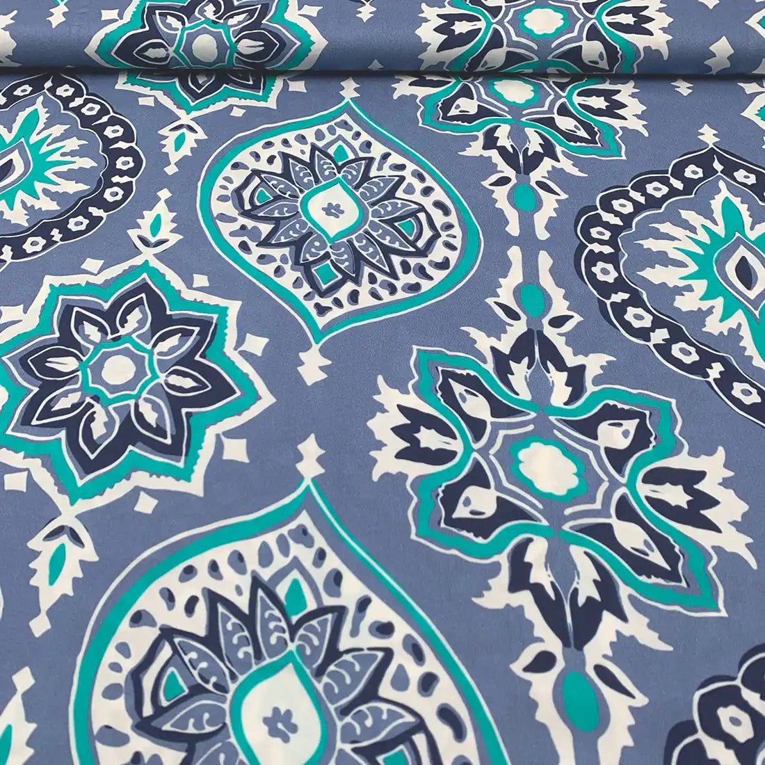 Tissu Viscose Imprimé Oriental