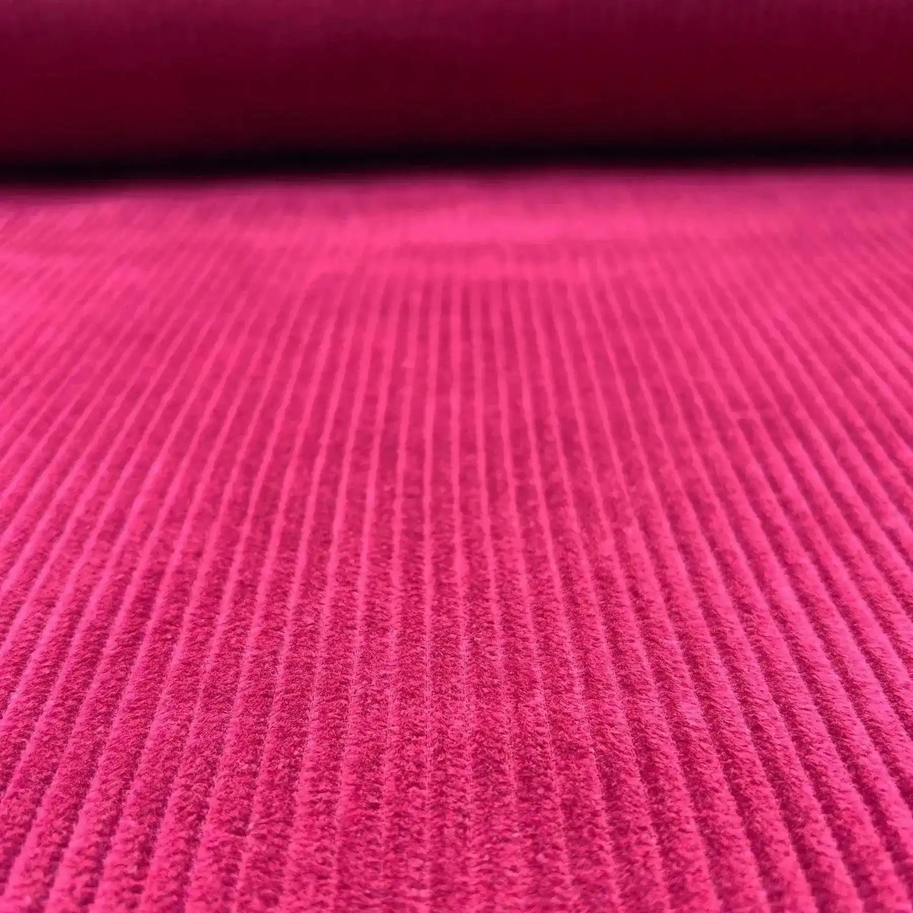 Tissus velours framboise