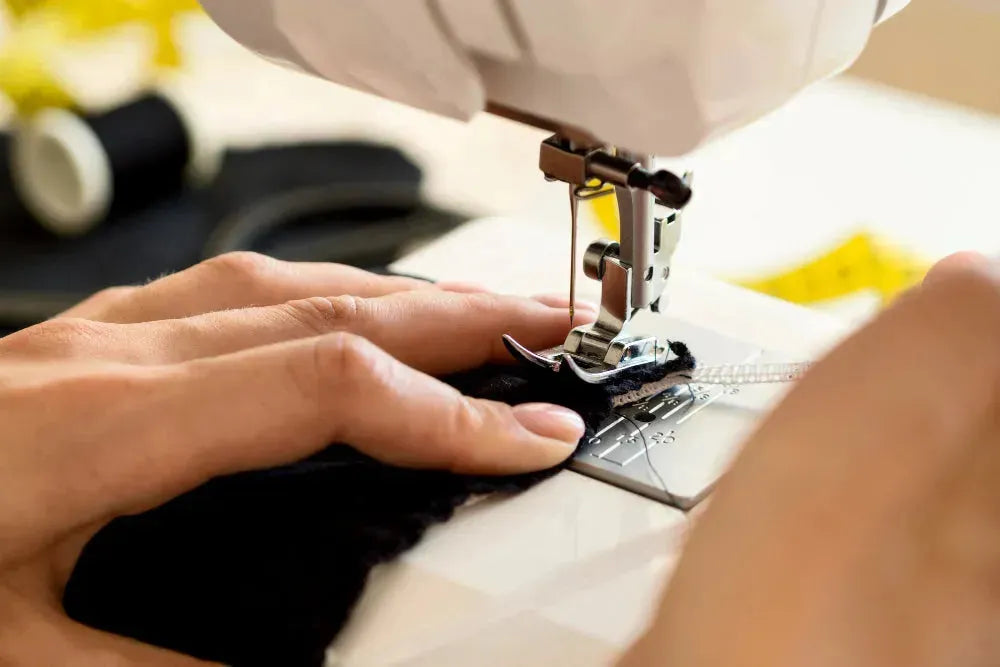 Quels sont les différents types de pieds presseurs ?