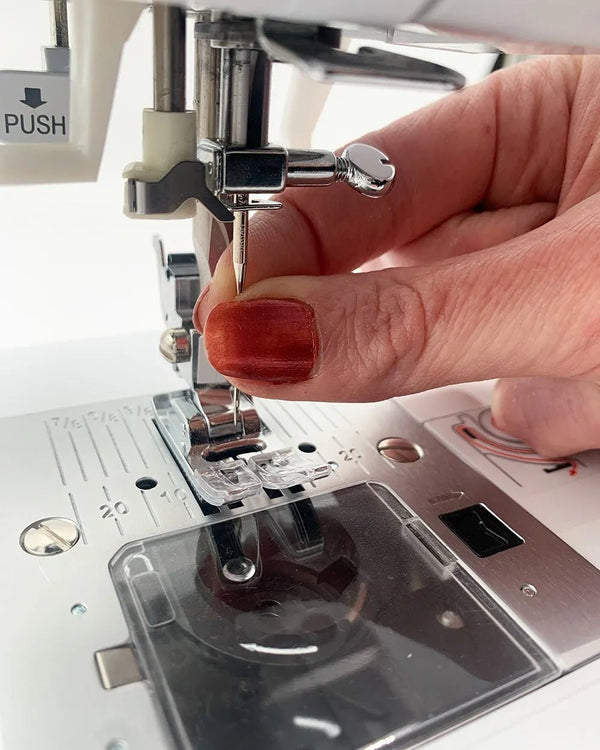 Comment changer l'aiguille d'une machine à coudre ? - Verotex