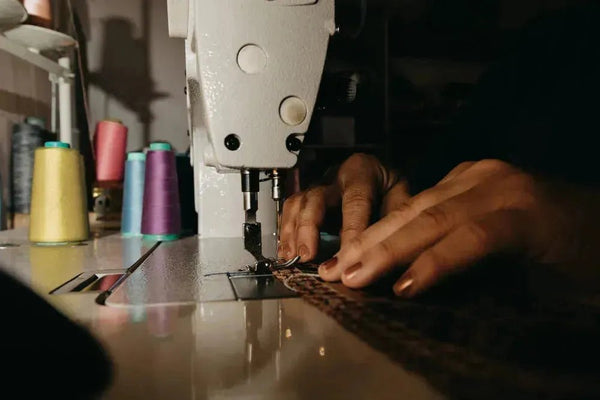 Mode d'emploi machine à coudre Juki : l'excellence japonaise pour tous les projets couture - Verotex