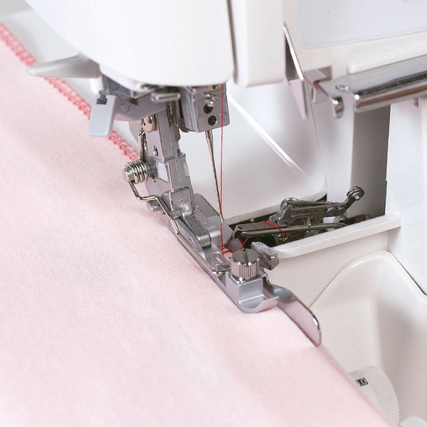 Points de surjet : tout savoir pour réussir vos finitions tissu - Verotex