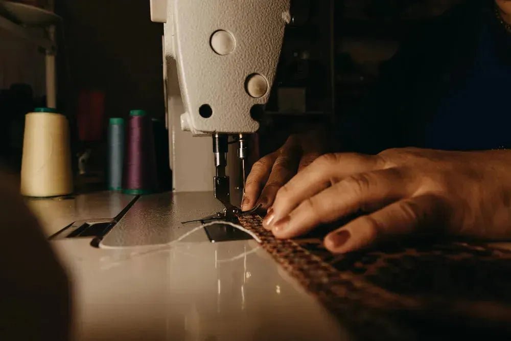 Quelle machine à coudre choisir pour les tissus épais ? - Verotex
