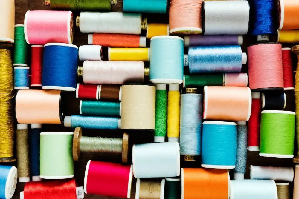 Quels fils pour votre machine à coudre ? ( faux refaire ) - Verotex