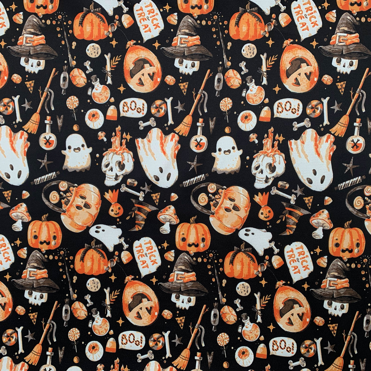 tissu-sweat-alpine-noir-halloween