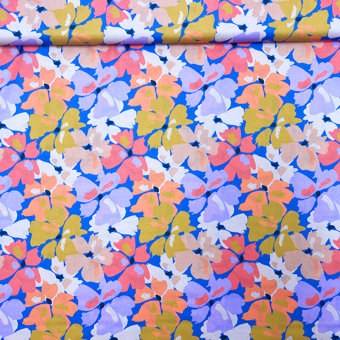 Tissu Coton Style Liberty – Floral Abstrait Corail, Jaune et Lilas