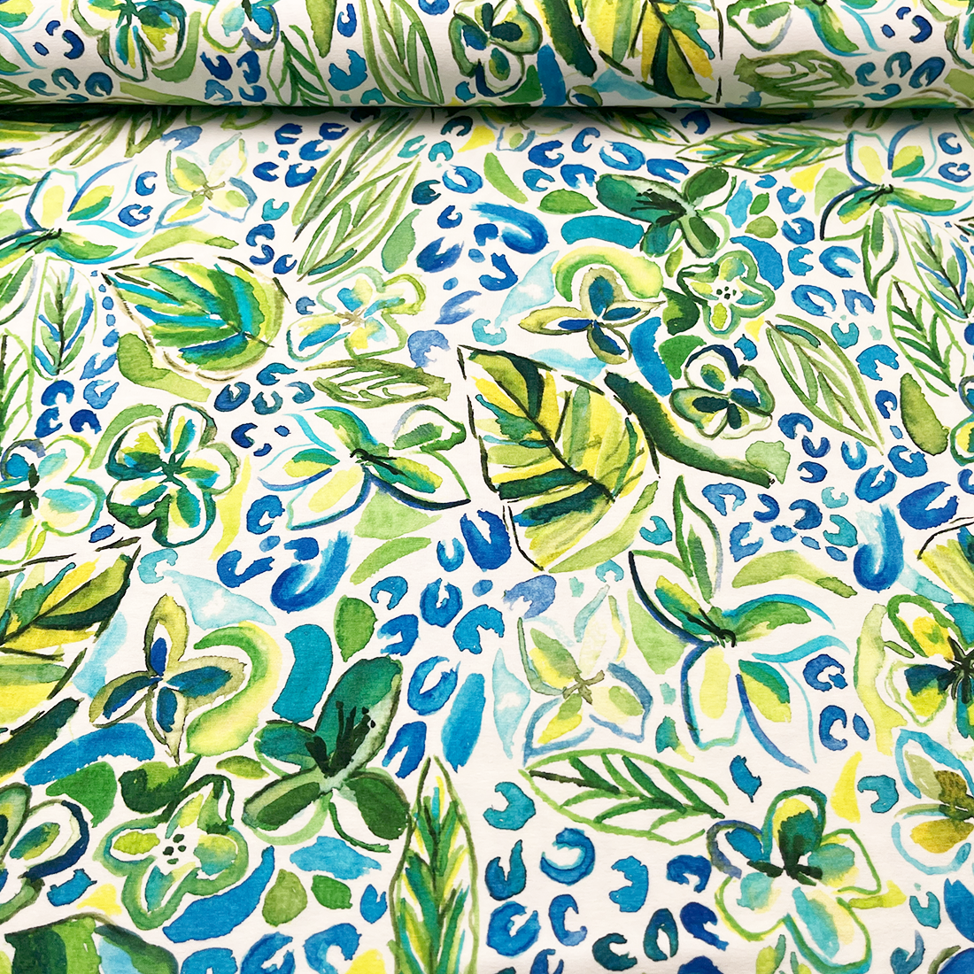 Tissu Jersey Imprimé – Fleurs Vertes et Bleues