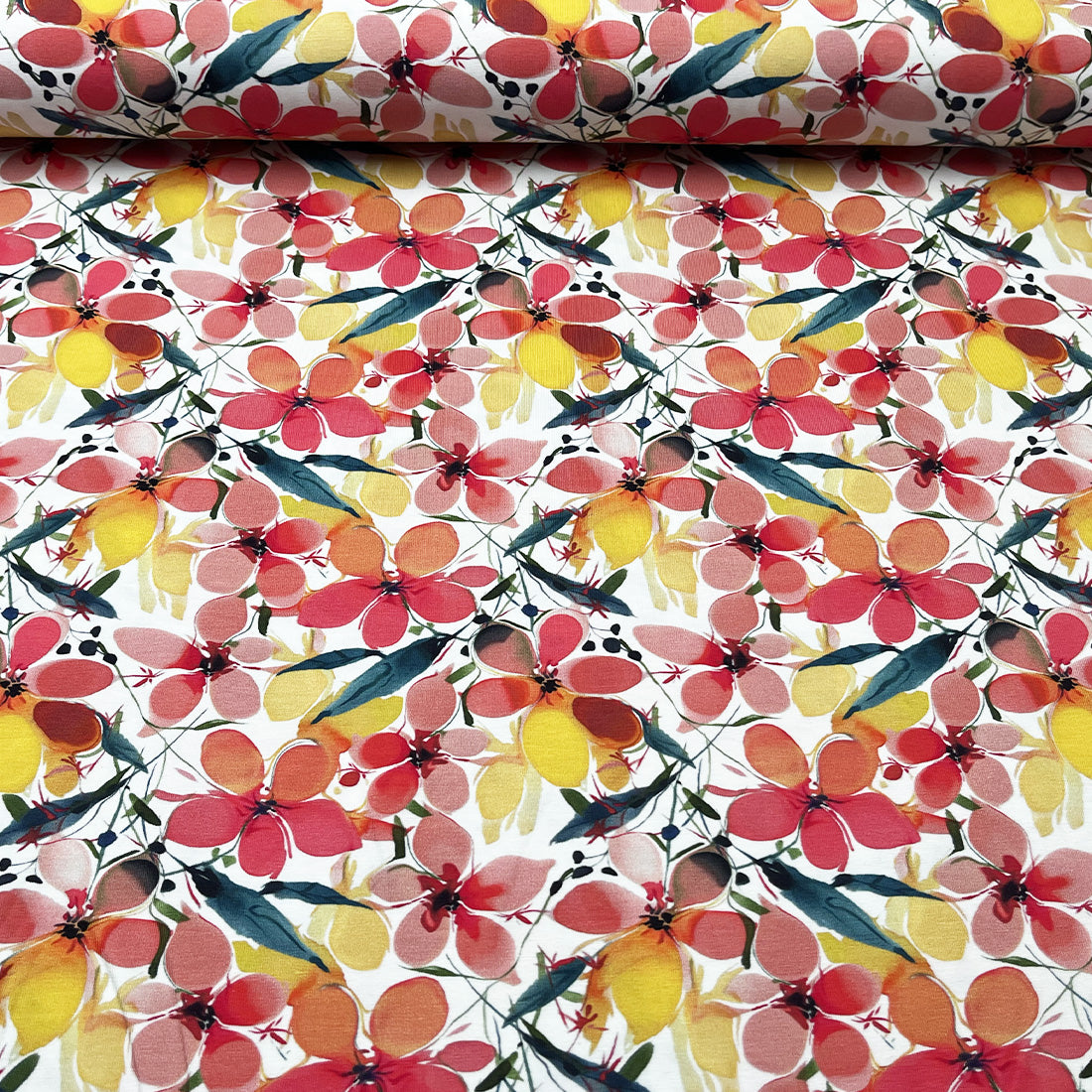 Tissu Jersey de Punto fleurs rouges et jaunes – Tissu solaire