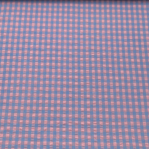 Tissu Seersucker carreaux bleu et rose