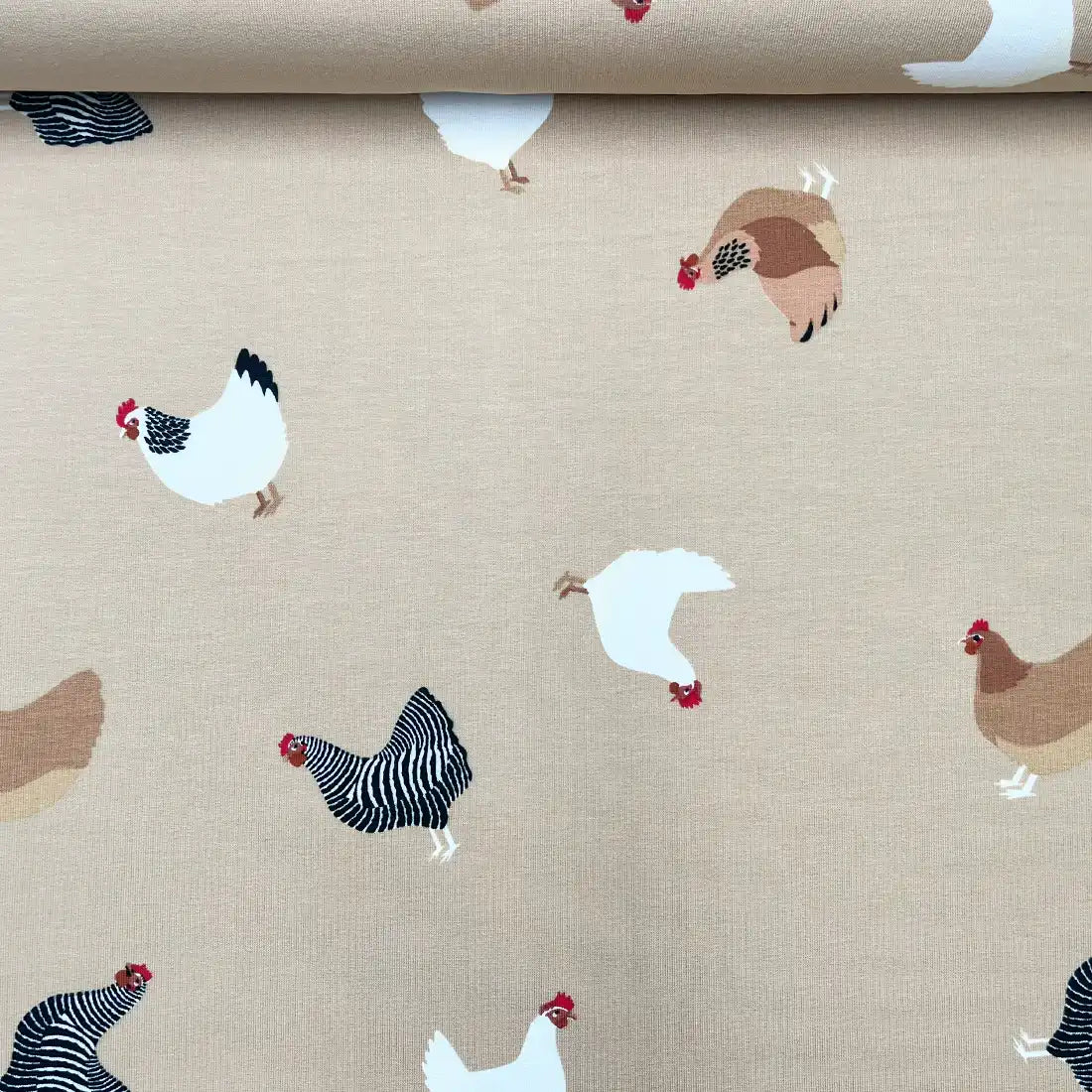 Tissu Sweat Campagne – Poules Rustiques et Fleurs