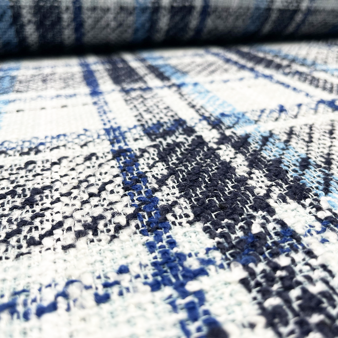 Tissu Tweed Coton – Carreaux Frais Bleu et Blanc