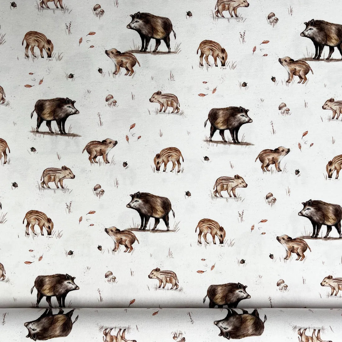 Tissu jersey animaux de la forêt – sangliers & marcassins