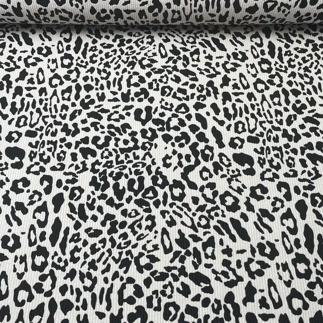 Tissu velours imprimé léopard noir et blanc