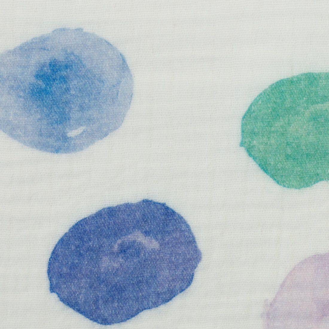 Double Gaze Pois Arc-en-Ciel – Un Tissu Joyeux et Lumineux