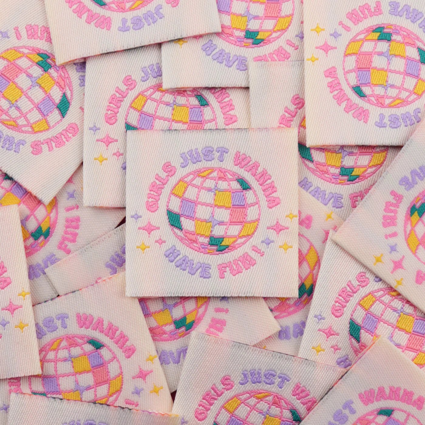 Étiquette - Girls just wanna have fun !