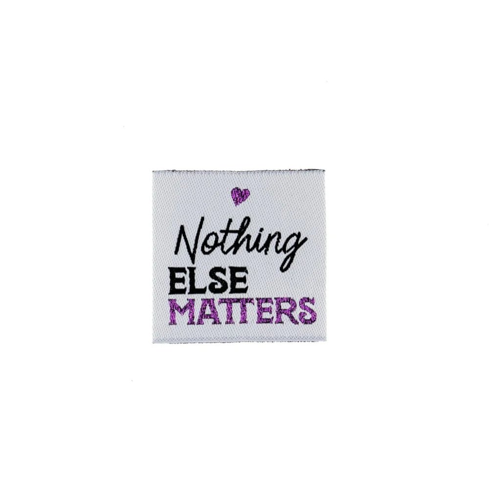 Étiquette - Nothing else matters